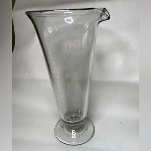 Vintage glass apothecary measuring beaker (K)